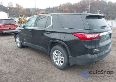 2018 Chevrolet Traverse Ls z USA, uszkodzony, nr VIN 1GNERFKW7JJ267316